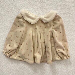 Cupcakes & Cashmere Cream Pleated Blouse Floral Accents and Peter Pan Collar